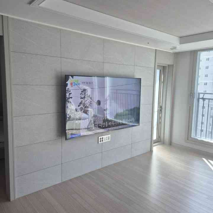 벽면 상태 무타공 벽걸이TV