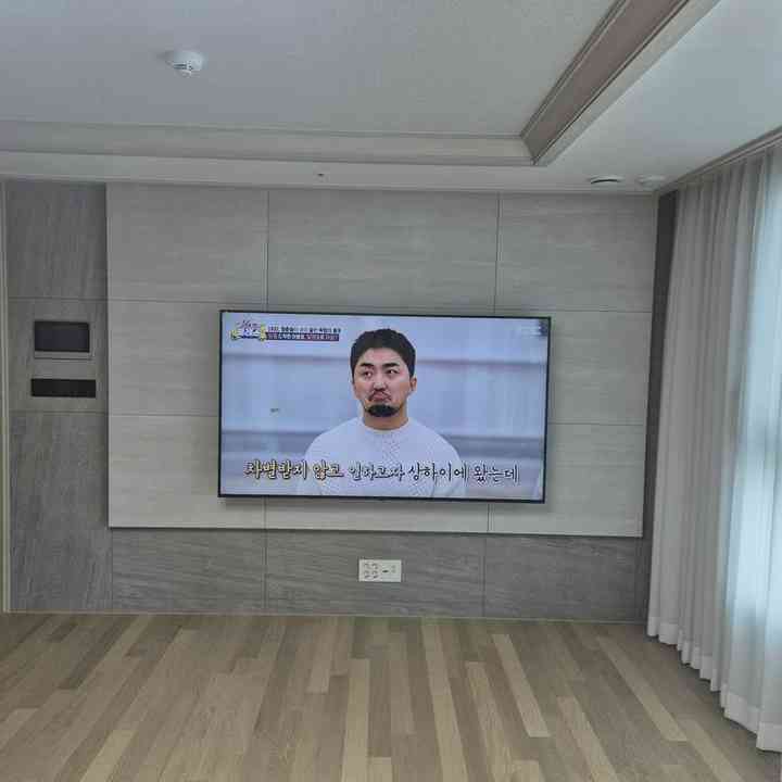 가벽·석고벽 무타공 벽걸이TV