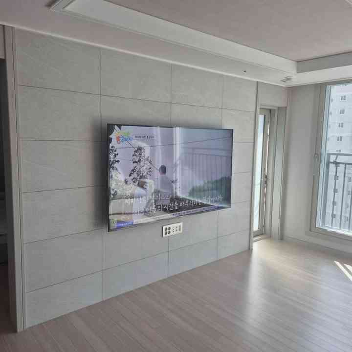 벽면 수평 무타공 벽걸이TV