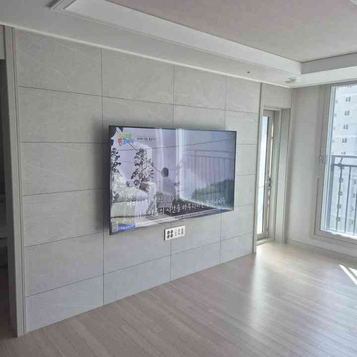아트월 무타공 벽걸이TV