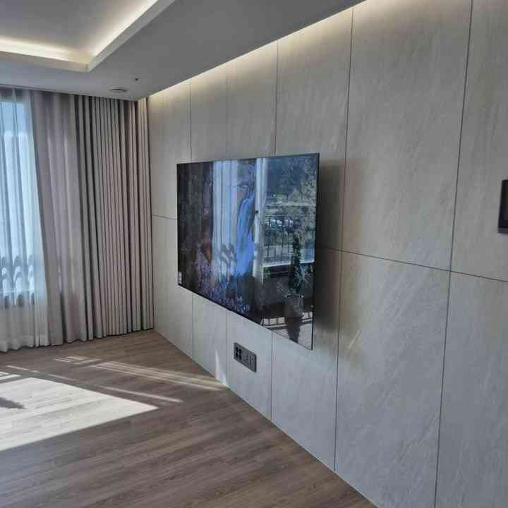 벽면 수평 무타공 벽걸이TV