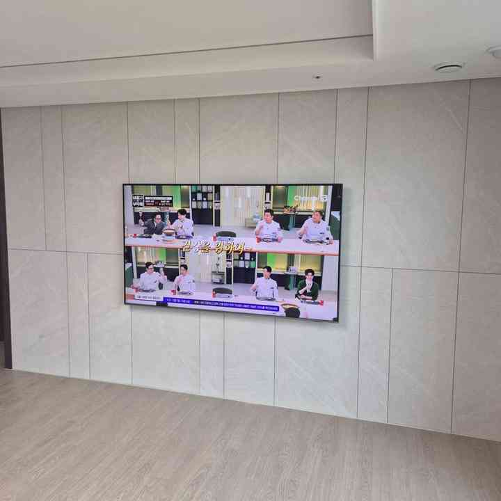 벽면 상태 무타공 벽걸이TV